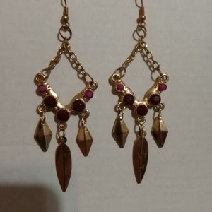 Diamond shaped earrings purple and gold